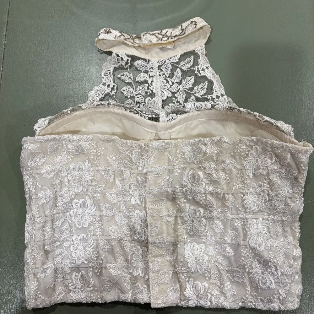 Fashion‎ Fantasy Bustier White Halter Beaded Leaves Floral Funky Vintage
